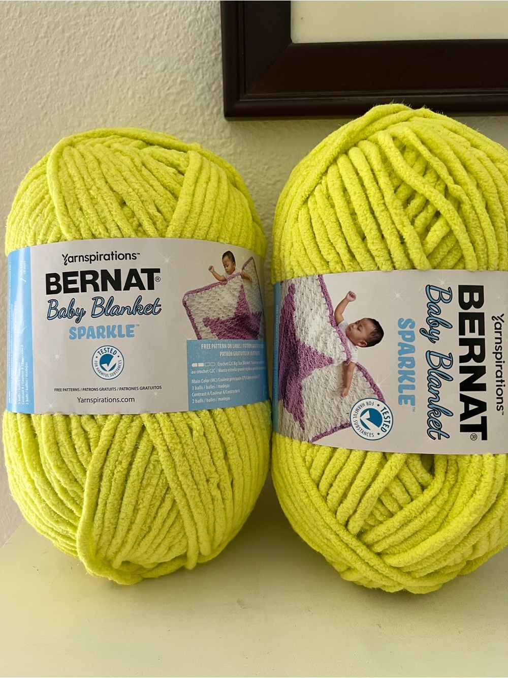 Bernat Baby Blanket Sparkle Yarn - Limeade sparkle